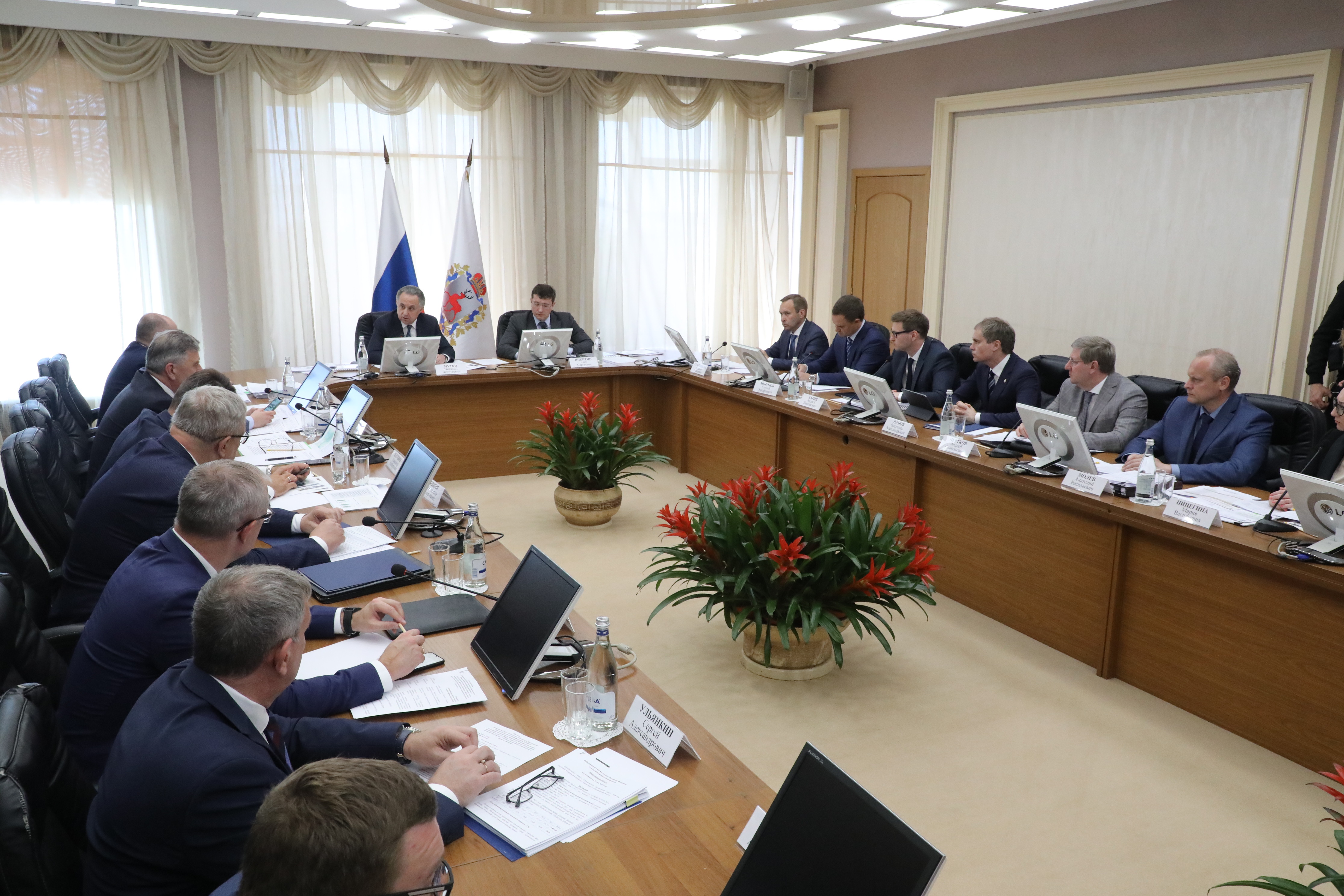 Глеб Никитин и Виталий Мутко обсудили реализацию нацпроекта Жилье и городская среда в Нижегородской области
