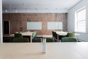 изменение графика работы офисов продаж