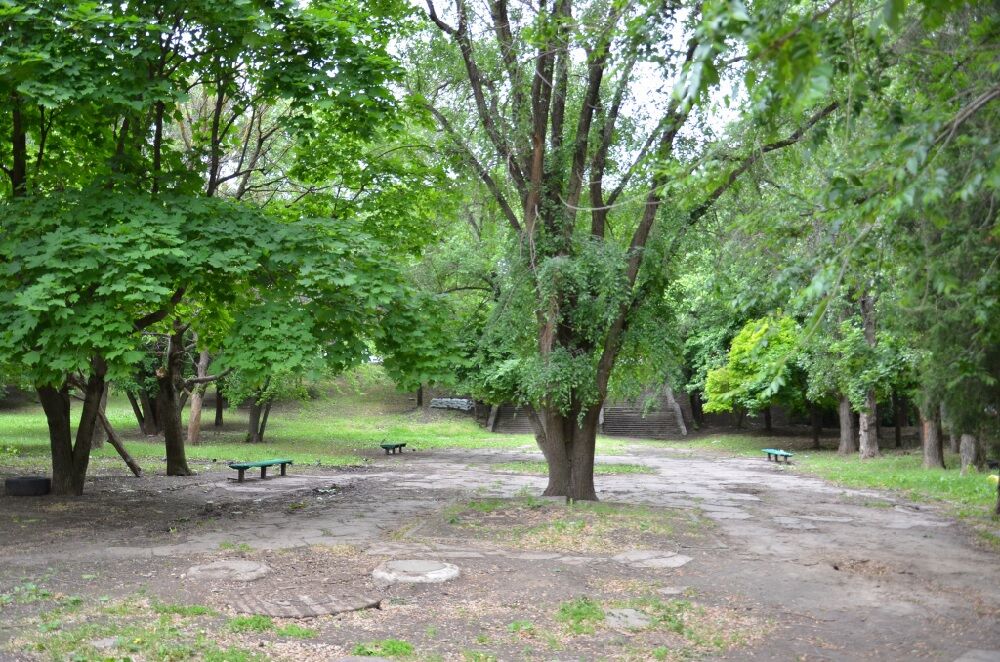 Благоустройство сквера в Ростове не начинают из-за ремонта коллектора - фото 1