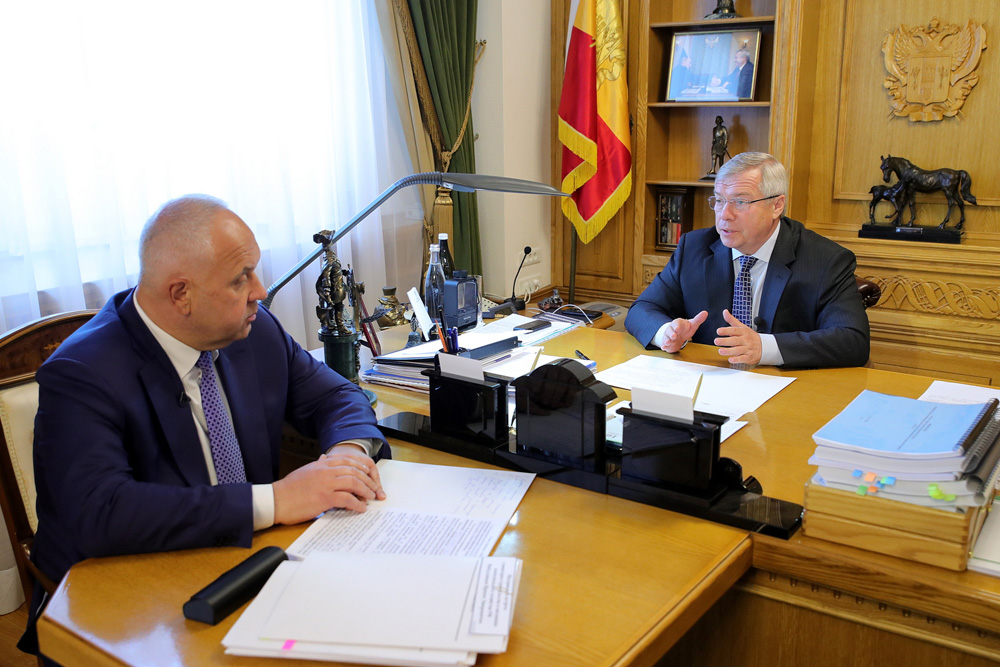 На Дону власти обнаружили недоработки муниципалитетов в ликвидации ямочности на дорогах - фото 1