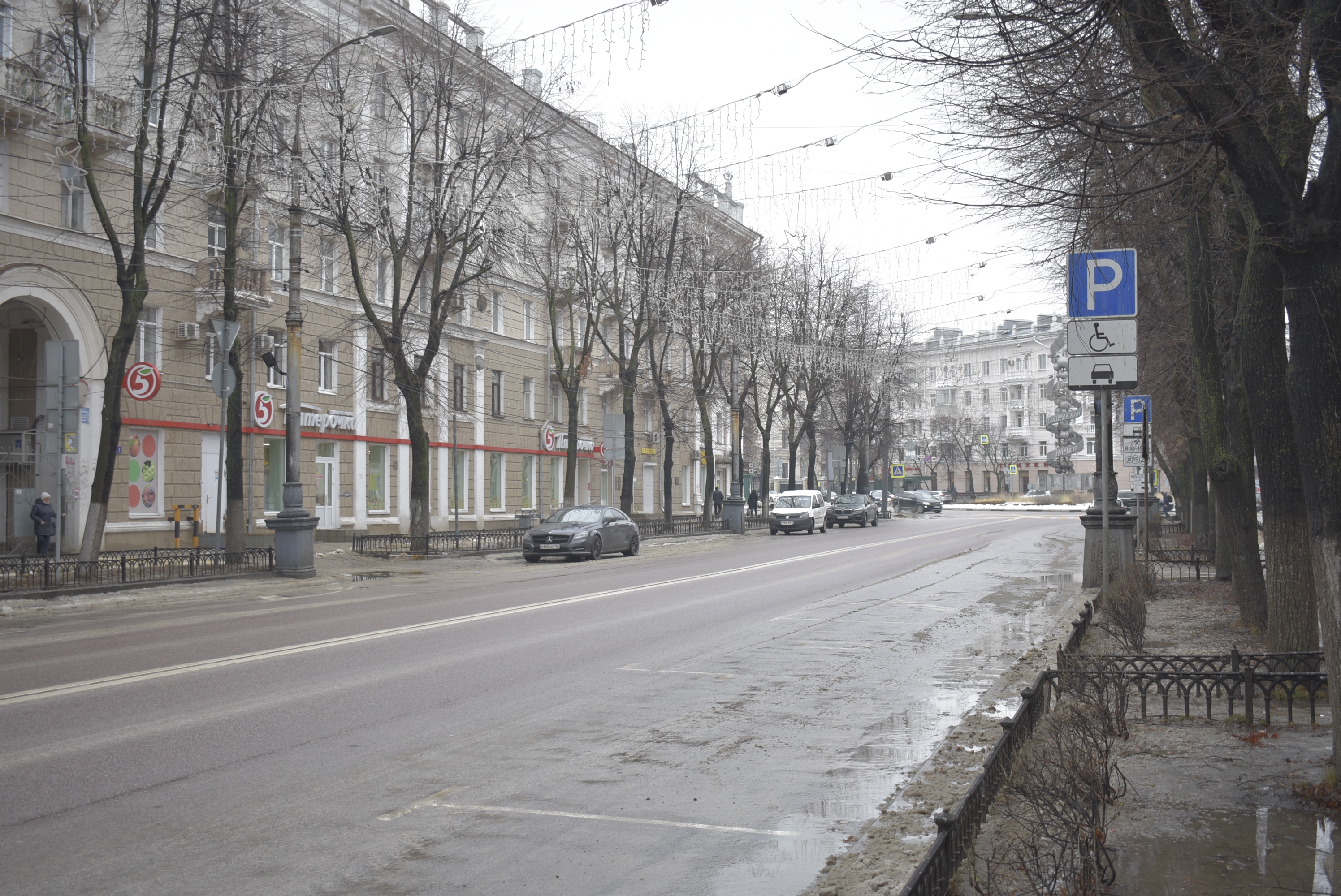 Какими методами можно решить проблему с парковками в Воронеже? - фото 6