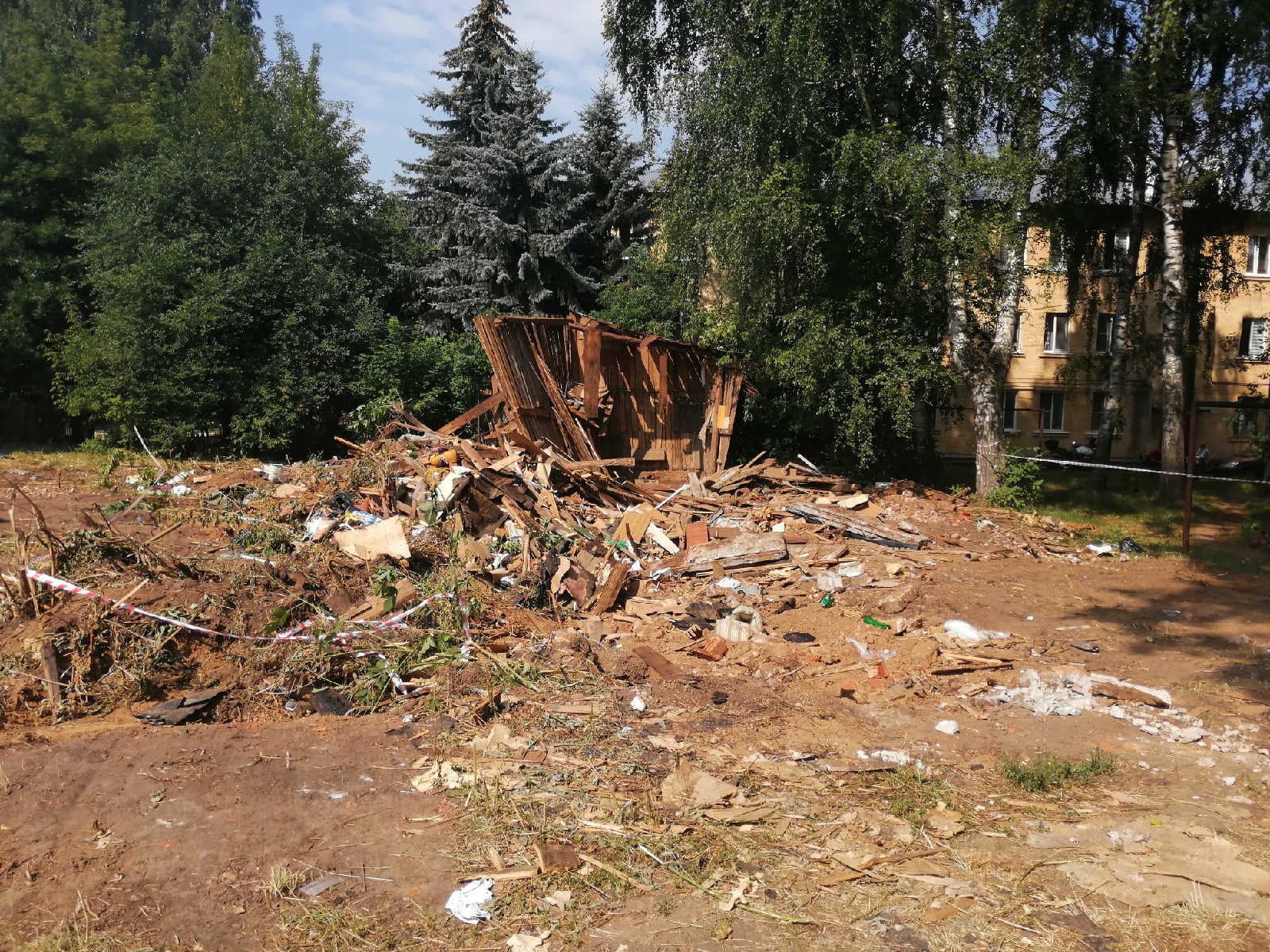 В Приокском районе Нижнего Новгорода демонтируют аварийные сараи - фото 1