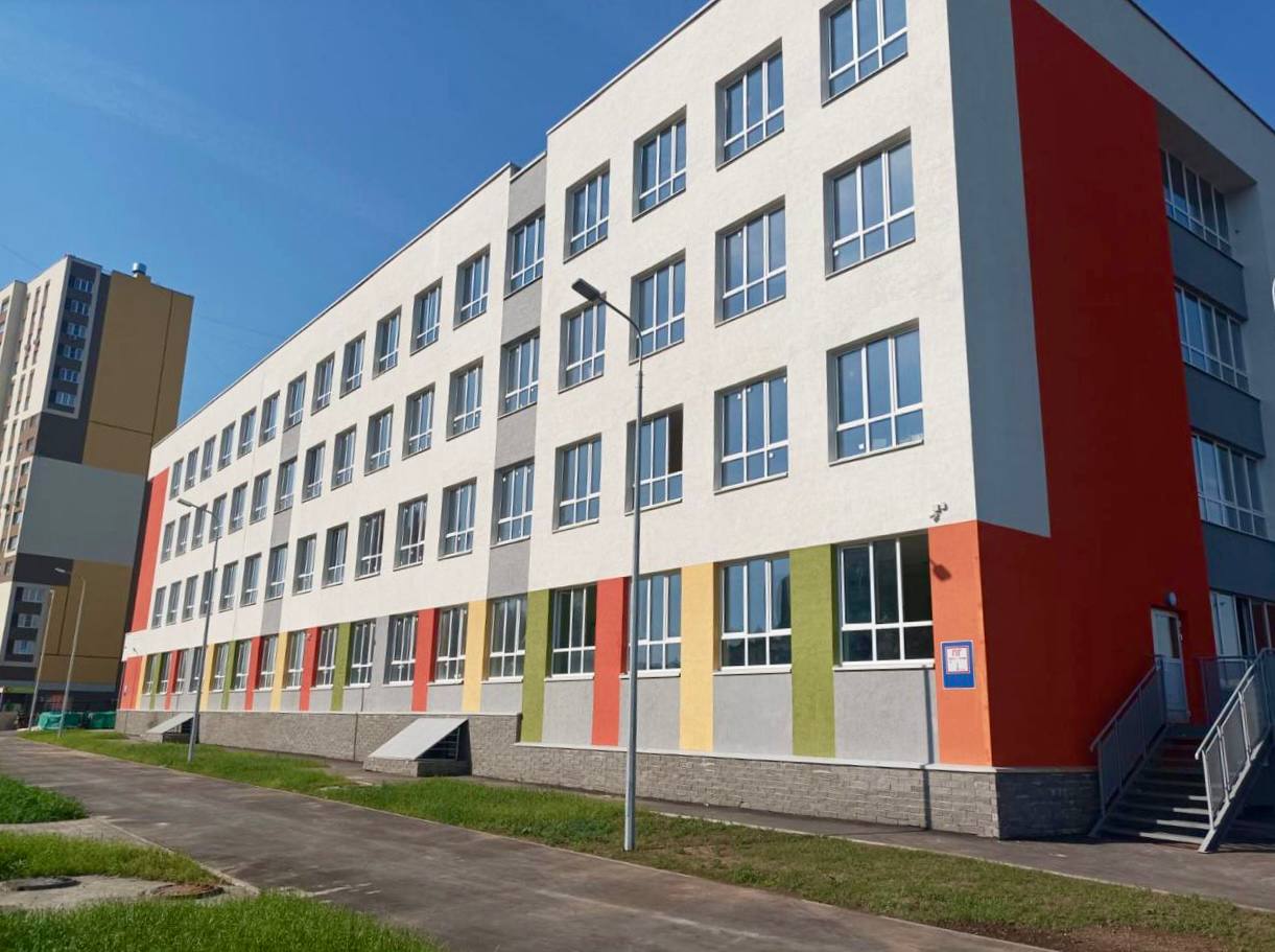 Школу на 1225 учеников в нижегородском ЖК «Новая Кузнечиха» ввели в эксплуатацию
