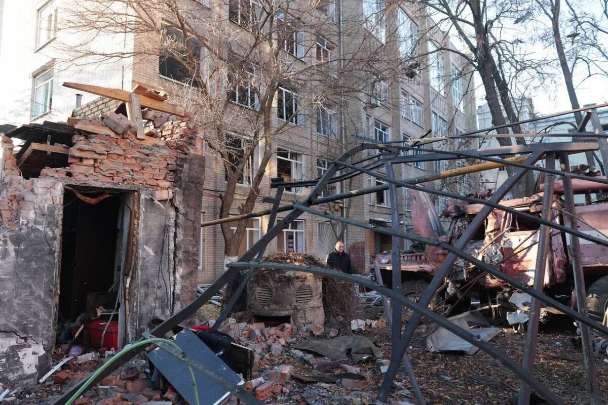 В Таганроге жильцы более 10 домов, пострадавших от атаки БПЛА, получат выплаты - фото 1