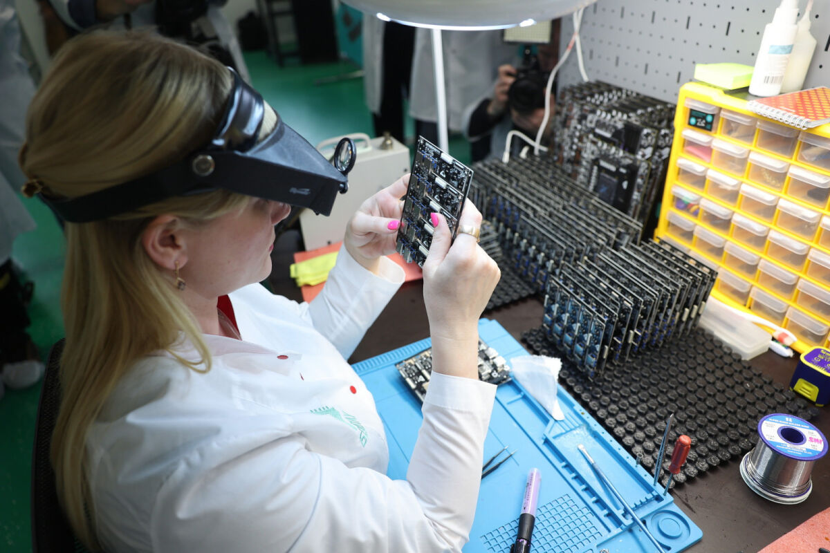 Юрий Слюсарь дал старт работе нового завода «Бештау» в Ростовской области - Фото 1